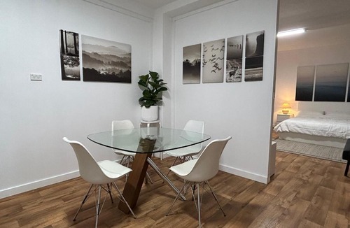 Como Apartment | Como Beach Apartments