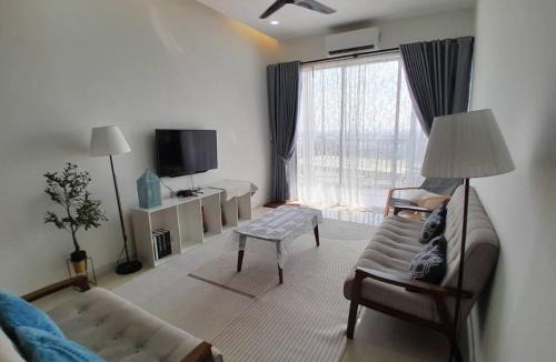 Larut Apartment | Condominium Crystal Heights