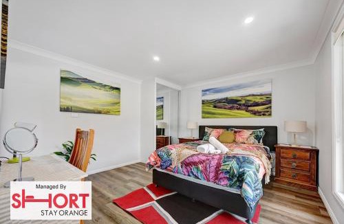 Orange Apartment | Conservatorium Villa 3 - In Central CBD