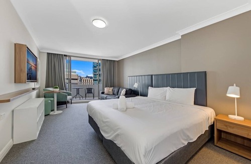 Chatswood Apartment | Convenient Cozy Studio Next to Chatswood Station