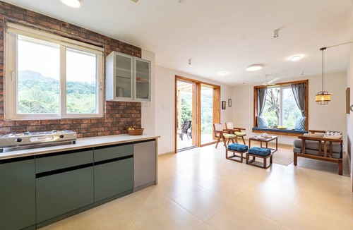 Mulshi Villa | CosmicStays Yutori