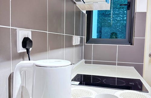 Kuala Lumpur Condo | Cosy Homestay 6Paxs near Bt caves Mt Kiara Hartamas Mitech Selayang Kepong KLCC