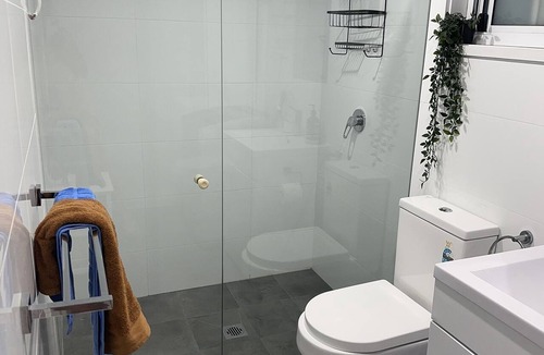 Five Dock Apartment | Cosy Private Studio/Hotel style in Five Dock