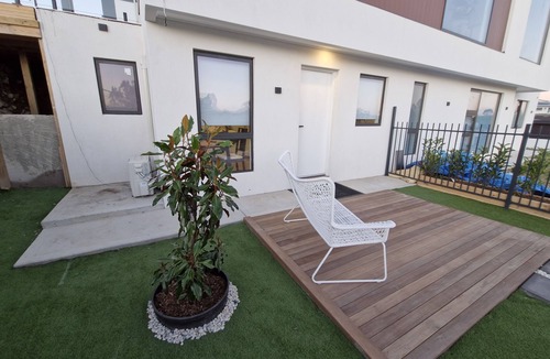 Taylor Apartment | Cosy Secure Comfortable clean affordable Pet friendly in Gunghalin Town centre