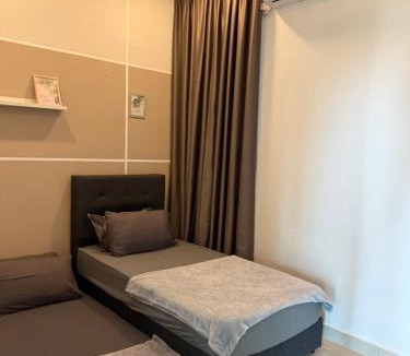Klang District Apartment | Cozy 2 BR Apartment w/Pool Gym Wi-Fi & Work Space
