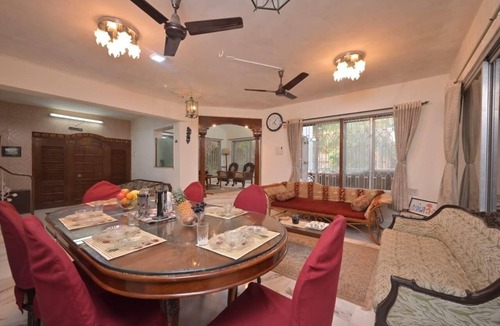 Lonavala Cottage | Cozy 4-bedroom cottage in lovely Lonavala with AC and fitness room