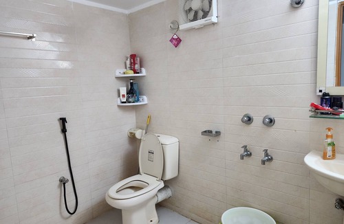 Basundhara Residential Area Apartment | Cozy AC bedroom Attached Washroom in Bashundhara