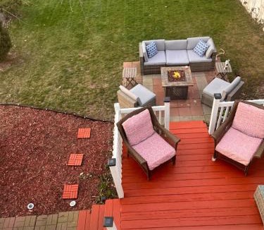 Westside Connection Villa | Cozy Cape Cod