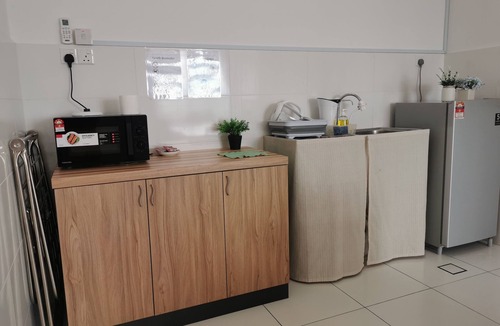 Bukit Beruang Apartment | Cozy Condo @ Melaka Top Hill CityView 7-9pax