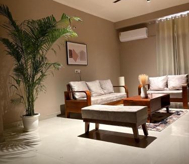 Ghaziabad Apartment | Cozy cove