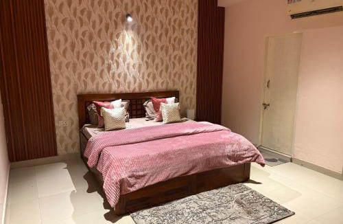 Ghaziabad Apartment | Cozy cove