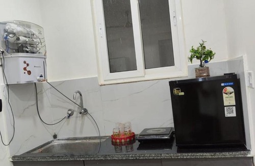 Malviya Nagar Apartment | Cozy Cove