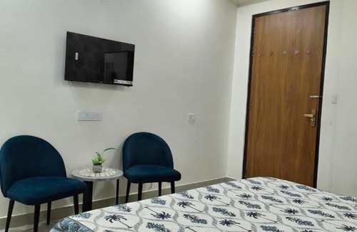 Malviya Nagar Apartment | Cozy Cove