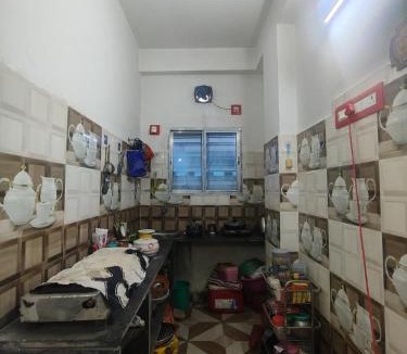 Kolkata Apartment | Cozy Fully Furnished Affordable 1BHK AC TV