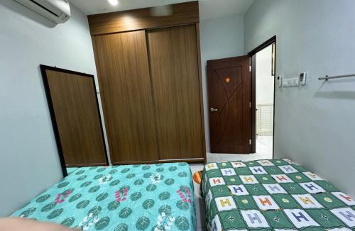 Taman Impian House | Cozy House 37 @ Alma BM
