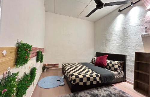 Taman Impian House | Cozy255#4pax#Wifi#NearAeonAlma#5kmtoIconCity