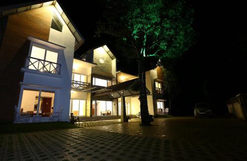 Chithirapuram House | Crayons Guest House Munnar