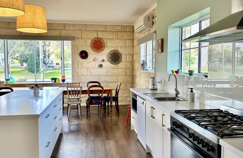 Harcourt House | Create@Harcourt - craft, walk,ride. The delights of Castlemaine are so close.