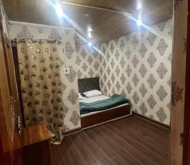 Gund Hotel | Crown royal shahjee stay