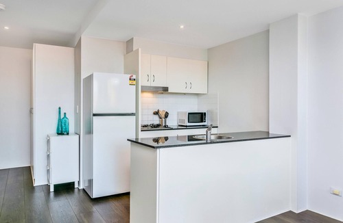 Naremburn Apartment | Crows Nest - WILL1 - Willoughby Road - Sunny 2BR Split-Level with Terrace Parking Near Crows Nest Village