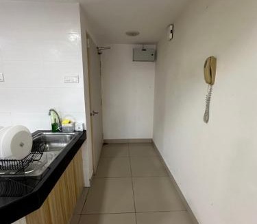 Kampung Telaga Nibong Apartment | Crystal Studio Apartment D'Perdana
