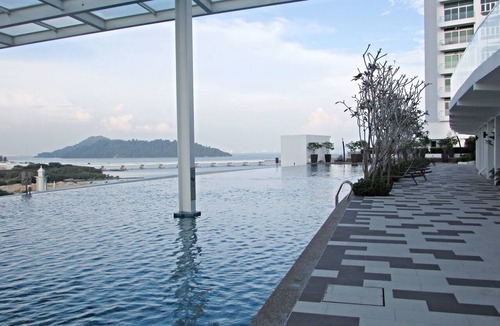 Kampung Batu Maung Apartment | D Amazing Bridge View & Sea View with Facilities & Amenities !