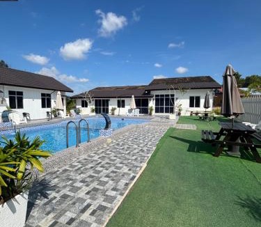 Kampung Pasir Tinggi House | D' Ehsan Homestay & Chalet