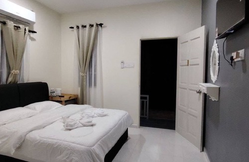 Arau House | D Paddy HR Guest House