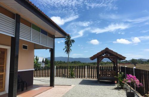 Kampung Kedawang Hotel | D’ Village Cottage