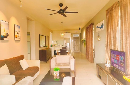 Taman Desa Tebrau Apartment | D06-Tebrau Ikea/Toppen/Aeon Mall Walk within 5 min