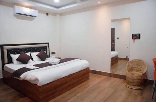 Sonapur Hotel | D9 Restaurant and Hotel