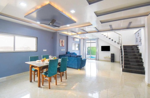 Malavli Hotel | DanCenter Arohi Villa | 4BHK | Pvt Pool | Lonavala