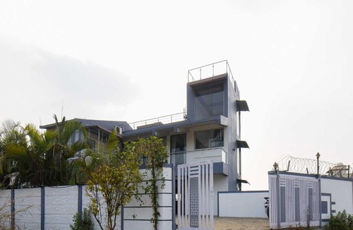 Malavli Hotel | DanCenter Arohi Villa | 4BHK | Pvt Pool | Lonavala