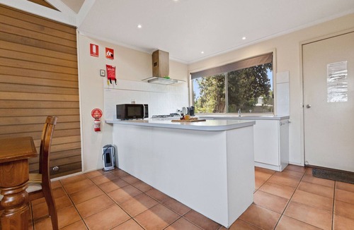 Forge Creek House | Dargo - Waterfront Retreat: Secluded lodges perfect for nature lovers