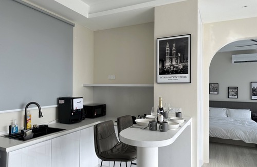 George Town Condo | DD Condominium 2Bedroom 10pax Sea View Georgetown Penang