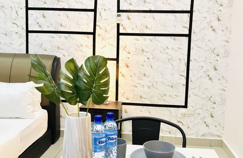 Taman Mount Austin Apartment | De’ Acacia Suite by HFS {LakeView+WiFi+HighFloor}