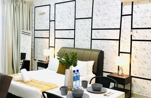 Taman Mount Austin Apartment | De’ Acacia Suite by HFS {LakeView+WiFi+HighFloor}