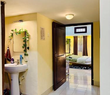 Beltola Villa | De Kashish Cozy 1BHK Stay