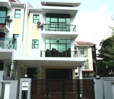 Mukim 13 Paya Terubong House | De Nest Holiday home