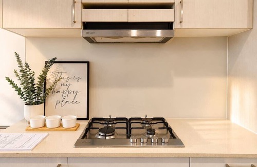 Dee Why Apartment | Dee Why 2BR Apartment Near Beach & Shops
