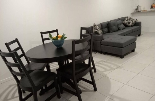 Deebing Heights House | Deebing Heights - Personal Haven
