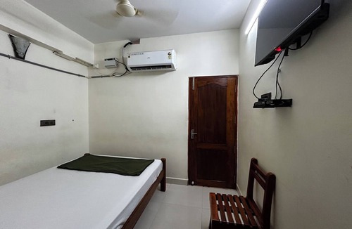 Attur Hotel | Deena Residency