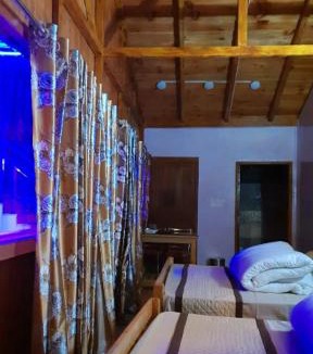 Majkhali Hotel | Deepraj Homestay and Restuarant