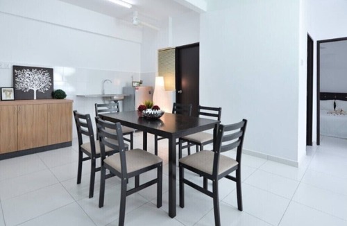 Bukit Beruang Apartment | Deluxe 3BR Cozy Stay @ The Heights