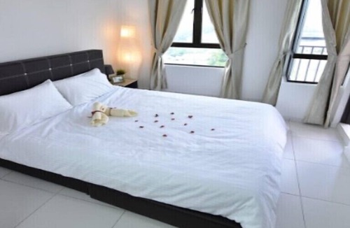 Bukit Beruang Apartment | Deluxe 3BR Cozy Stay @ The Heights