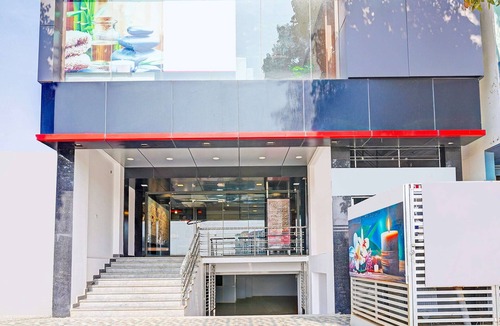 Sector 2 House | Deluxe Niladri Road Formerly SNV INN