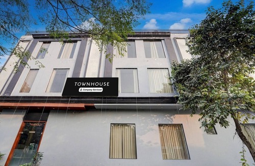 Amritsar House | Deluxe Red Cross Amritsar Amar Villa
