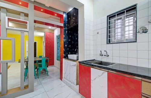 Guntur House | Deluxe RSL Guest House