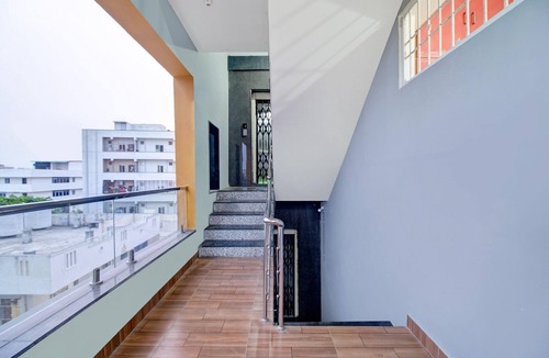 Guntur House | Deluxe RSL Guest House