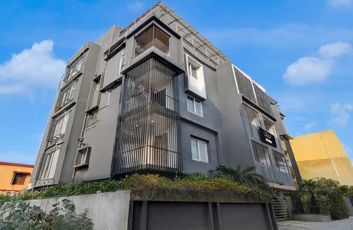 Patia House | Deluxe with BalconySAYHALLO PRIME RESIDENCY